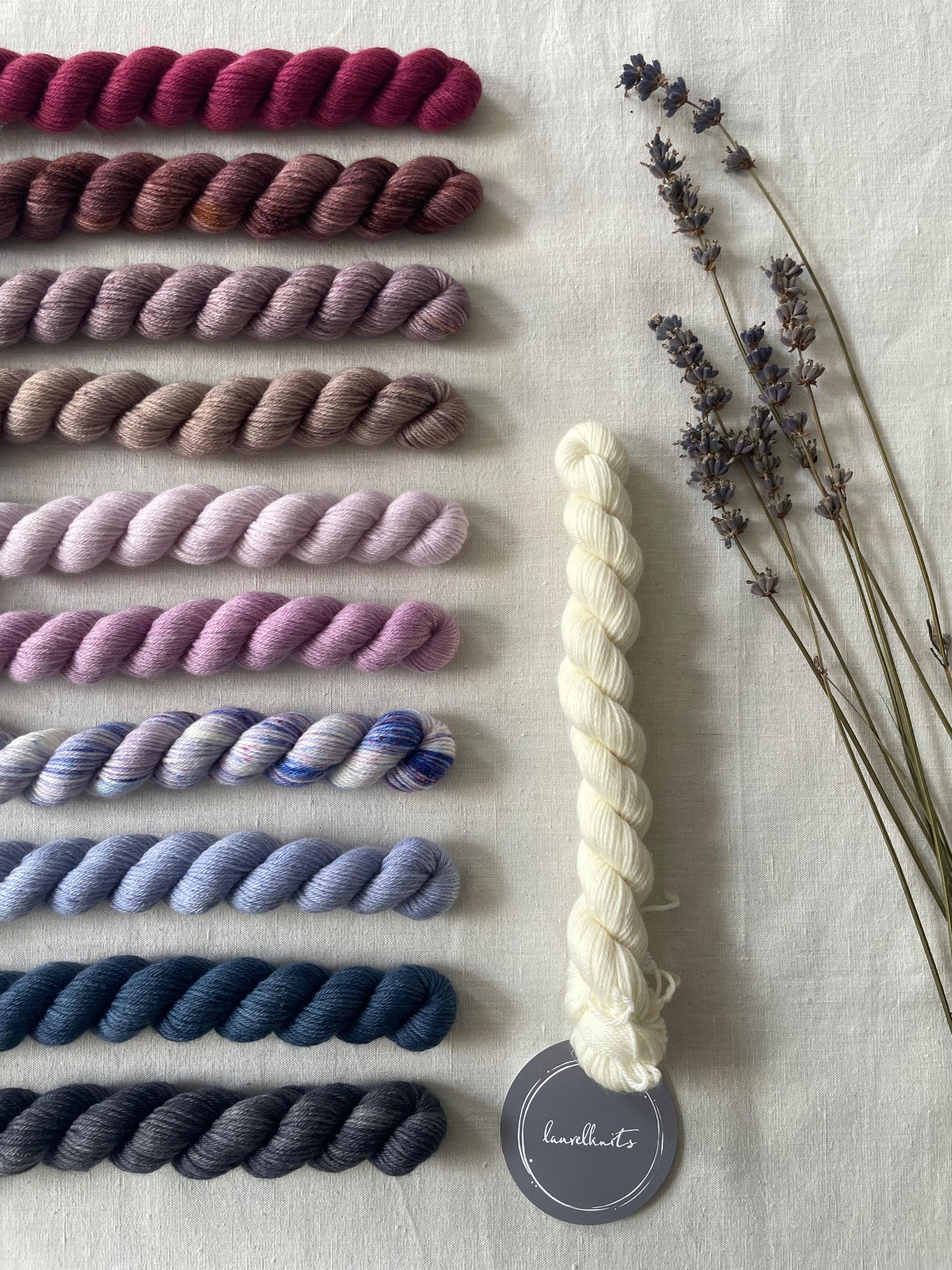 Kit Kolorblok Shawl - SuperSock Laurel Knits