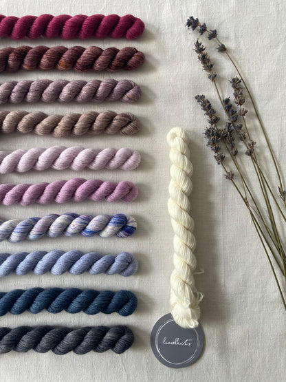 Kit Kolorblok Shawl - SuperSock Laurel Knits