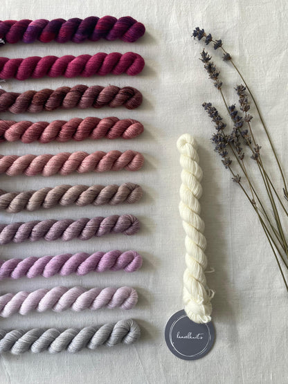 Kit Kolorblok Shawl - SuperSock Laurel Knits