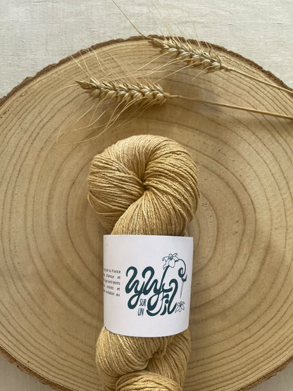 Lyl Natural Silk - Bourrette de Soie - Lyly sur un Fil