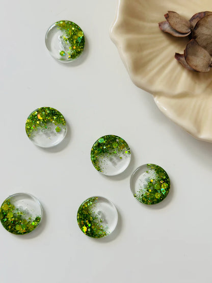 Boutons en résine et paillettes – Laurel Knits (lot de 10, Ø 15 mm)